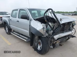 2008 Toyota Tacoma PreRunner with VIN 5TEJU62N38Z478817, listed as a IAAI auction lot 41908959 with 117,707 mi miles. Bid and sale history available at carsss.com. Image 1.