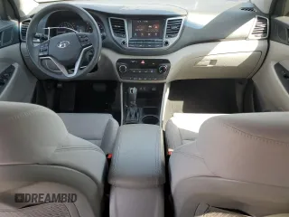2018 Hyundai Tucson SEL z VIN KM8J33A46JU665618, wystawiony jako Copart lot #53329305 z przebiegiem 146 486 mil mil oraz Szkoda całkowita • Salvage title. Historia ofert i sprzedaży dostępna na DreamBid. Obrazek 8.