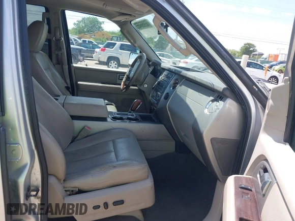 2010 Ford Expedition Limited with VIN 1FMJU1K5XAEA58768, listed as a IAAI auction lot 42373092 with 293,134 mi miles and . Bid and sale history available at DreamBid. Image 5.