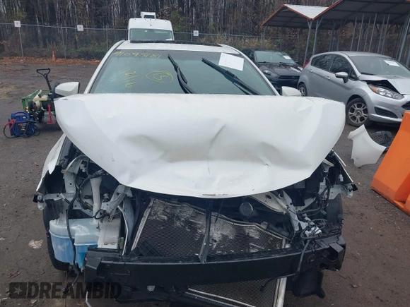 2016 Toyota Camry XSE with VIN 4T1BK1FK2GU571473, listed as a IAAI auction lot 41095181 with 63,677 mi miles. Bid and sale history available at carsss.com. Image 11.