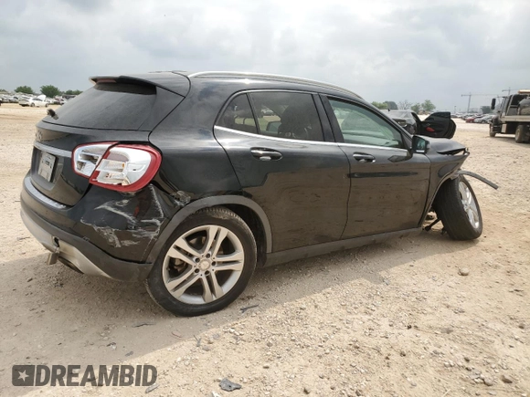 2016 Mercedes-Benz GLA 250 z VIN WDCTG4EB1GJ201124, wystawiony jako Copart lot #55501565 z przebiegiem Nie podano mil oraz Szkoda całkowita • Salvage title. Historia ofert i sprzedaży dostępna na DreamBid. Obrazek 3.