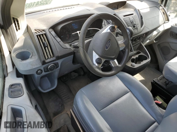 2018 Ford Transit z VIN 1FTYR1ZM0JKA09453, wystawiony jako Copart lot #55241035 z przebiegiem 227 932 mil mil oraz Szkoda całkowita • Salvage title. Historia ofert i sprzedaży dostępna na DreamBid. Obrazek 8.