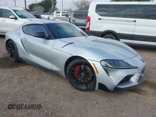 2020 Toyota GR Supra 3.0 with VIN WZ1DB4C04LW028367, listed as a IAAI auction lot 41516725 with 48,326 mi miles. Bid and sale history available at carsss.com. Image 1.