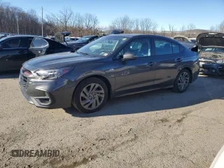 2024 Subaru Legacy Special Sports z VIN 4S3BWGG67R3014306, wystawiony jako Copart lot #41637625 z przebiegiem 9174 mil mil oraz Nie do naprawy. Historia ofert i sprzedaży dostępna na DreamBid. Obrazek 1.