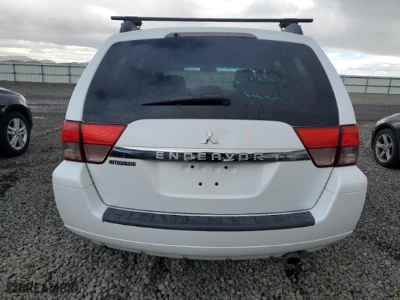 2011 Mitsubishi Endeavor LS with VIN 4A4JN2AS0BE012987, listed as a Copart auction lot 43513375 with 181,386 mi miles and Salvage Title. Bid and sale history available at carsss.com. Image 6.