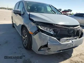 2024 Honda Odyssey Touring with VIN 5FNRL6H84RB001517, listed as a Copart auction lot 48306655 with 60,757 mi miles and Salvage Title. Bid and sale history available at carsss.com. Image 11.