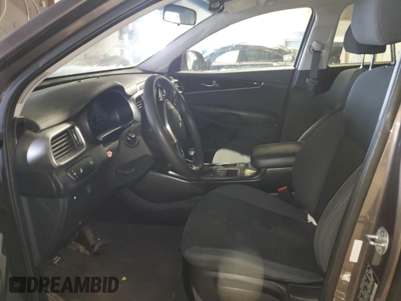 2019 Kia Sorento LX with VIN 5XYPGDA39KG554855, listed as a Copart auction lot 45777385 with 119,998 mi miles and Salvage Title. Bid and sale history available at carsss.com. Image 7.