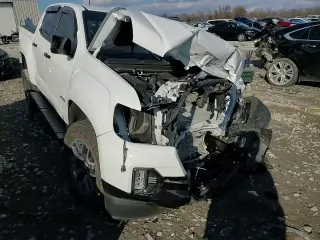2022 GMC Canyon 4WD AT4 w/Leather with VIN 1GTG6FEN1N1110836, listed as a Copart auction lot 84113554 with 35,889 mi miles and Salvage Title. Bid and sale history available at carsss.com. Image 11.