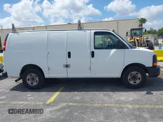 2014 Chevrolet Express Cargo Van with VIN 1GCWGFFA2E1103446, listed as a IAAI auction lot 42177760 with 91,232 mi miles. Bid and sale history available at carsss.com. Image 13.
