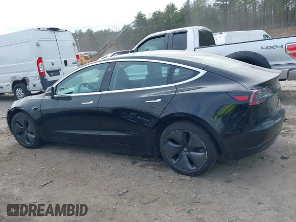 2018 Tesla Model 3 Long Range Battery z VIN 5YJ3E1EB3JF127410, wystawiony jako IAAI lot #41994858 z przebiegiem 100 494 mil mil oraz . Historia ofert i sprzedaży dostępna na DreamBid. Obrazek 14.