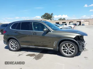 2021 BMW X5 xDrive45e with VIN 5UXTA6C02M9F01452, listed as a IAAI auction lot 41946575 with 37,868 mi miles. Bid and sale history available at carsss.com. Image 14.