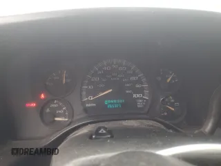 2003 Chevrolet Express Cargo with VIN 1GCGG25U831126705, listed as a Copart auction lot 73466744 with 265,323 mi miles and Salvage Title. Bid and sale history available at DreamBid. Image 9.