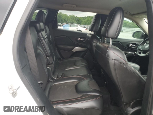 2018 Jeep Cherokee Trailhawk с VIN 1C4PJMBB8JD532673, выставлен на аукционе Copart как лот 58537105 с пробегом 185 827 миль миль и Списание • Salvage title. История ставок и продаж доступна на DreamBid. Изображение 11.
