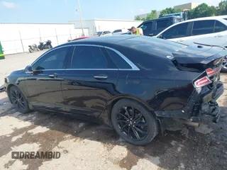 2020 Lincoln MKZ Reserve with VIN 3LN6L5E92LR609404, listed as a IAAI auction lot 42402524 with 44,271 mi miles and . Bid and sale history available at DreamBid. Image 15.