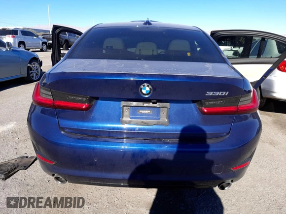 2019 BMW 3 Series 330i with VIN WBA5R1C5XKFH22861, listed as a Copart auction lot 68997202 with 36,073 mi miles and . Bid and sale history available at DreamBid. Image 6.