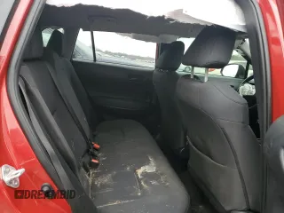 2022 Toyota Corolla Cross LE z VIN 7MUCAAAG6NV027435, wystawiony jako Copart lot #47692545 z przebiegiem 30 376 mil mil oraz Szkody całkowita. Historia ofert i sprzedaży dostępna na DreamBid. Obrazek 11.
