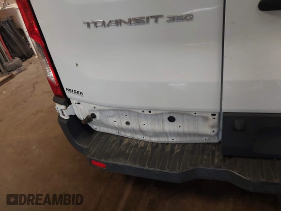2017 Ford Transit XL with VIN 1FBZX2YM7HKA63901, listed as a IAAI auction lot 42086462 with 143,989 mi miles and . Bid and sale history available at DreamBid. Image 6.