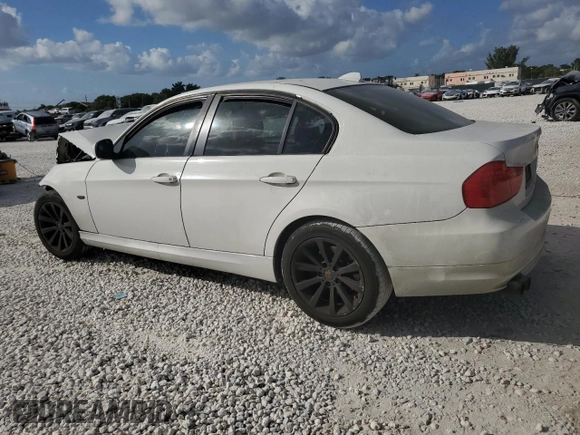 2011 BMW 3 Series 328i with VIN WBAPH7G54BNN06015, listed as a Copart auction lot 45019305 with 0 mi miles and Salvage Title. Bid and sale history available at carsss.com. Image 2.