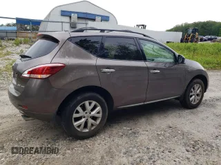 2011 Nissan Murano LE z VIN JN8AZ1MW1BW170225, wystawiony jako Copart lot #57682115 z przebiegiem 137 482 mil mil oraz Czysty tytuł • Clean title. Historia ofert i sprzedaży dostępna na DreamBid. Obrazek 3.