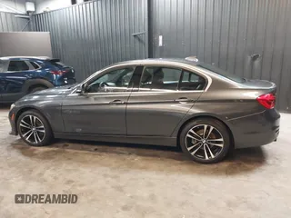 2018 BMW 3 Series 330i xDrive with VIN WBA8D9C51JEM34061, listed as a IAAI auction lot 42682318 with 65,245 mi miles and . Bid and sale history available at DreamBid. Image 14.