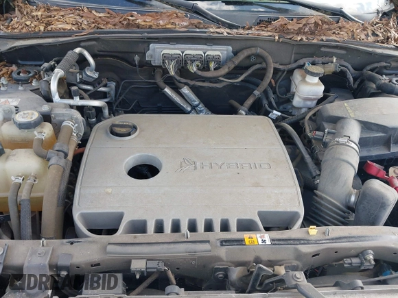 2009 Ford Escape Hybrid with VIN 1FMCU49349KA35580, listed as a IAAI auction lot 42720544 with 95,630 mi miles and . Bid and sale history available at DreamBid. Image 10.
