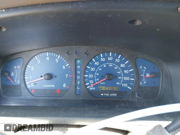 2002 Toyota Sienna LE with VIN 4T3ZF13C82U429841, listed as a IAAI auction lot 42131029 with 271,573 mi miles and . Bid and sale history available at DreamBid. Image 7.