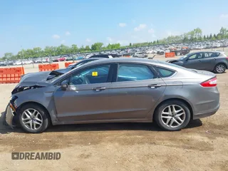 2013 Ford Fusion SE with VIN 3FA6P0H70DR190921, listed as a IAAI auction lot 42258039 with Not provided miles and . Bid and sale history available at DreamBid. Image 14.