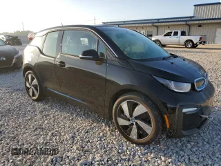 2021 BMW i3 with VIN WBY8P2C03M7K07077, listed as a Copart auction lot 63186024 with 6,381 mi miles and Salvage Title. Bid and sale history available at carsss.com. Image 4.