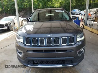 2018 Jeep Compass Limited z VIN 3C4NJCCBXJT361662, wystawiony jako Copart lot #57085315 z przebiegiem 61 815 mil mil oraz Szkoda całkowita • Salvage title. Historia ofert i sprzedaży dostępna na DreamBid. Obrazek 5.