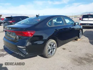 2021 Kia Forte LXS with VIN 3KPF24AD1ME335813, listed as a IAAI auction lot 41062537 with 111,491 mi miles. Bid and sale history available at carsss.com. Image 4.