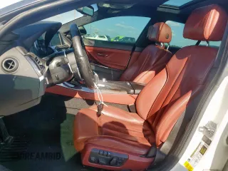 2014 BMW 6 Series 640i z VIN WBA6A0C51ED317118, wystawiony jako Copart lot #56189625 z przebiegiem 181 066 mil mil oraz Tytuł czysty. Historia ofert i sprzedaży dostępna na DreamBid. Obrazek 7.