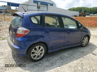 2009 Honda Fit Sport z VIN JHMGE88449S058618, wystawiony jako Copart lot #60717735 z przebiegiem 172 734 mil mil oraz Czysty tytuł • Clean title. Historia ofert i sprzedaży dostępna na DreamBid. Obrazek 3.