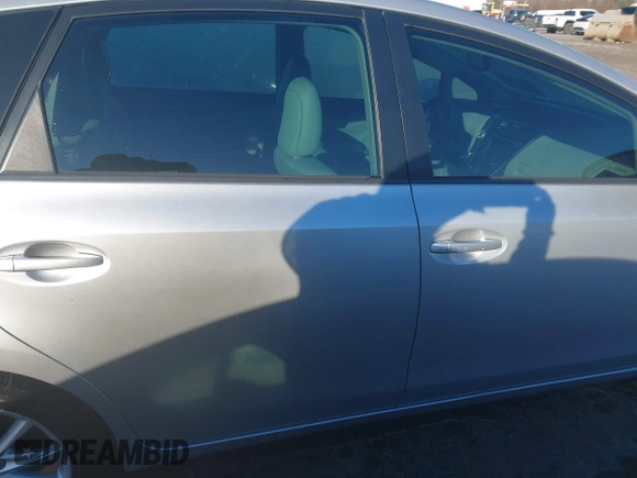 2014 Toyota Prius Two with VIN JTDZN3EU2E3362200, listed as a IAAI auction lot 41076995 with 149,403 mi miles and . Bid and sale history available at DreamBid. Image 13.