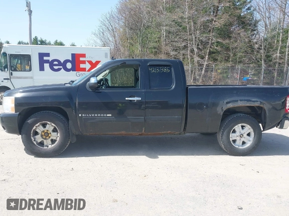 2008 Chevrolet Silverado 1500 LTZ with VIN 2GCEK19J781175539, listed as a IAAI auction lot 42137385 with 250,688 mi miles. Bid and sale history available at carsss.com. Image 12.