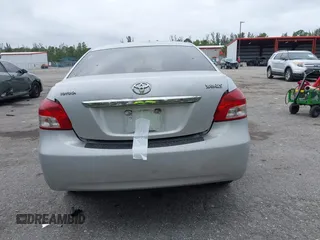 2008 Toyota Yaris with VIN JTDBT923881283264, listed as a IAAI auction lot 41622435 with 174,689 mi miles. Bid and sale history available at carsss.com. Image 16.
