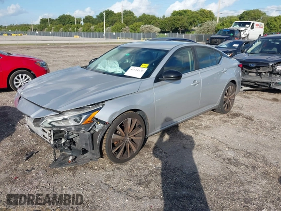 2019 Nissan Altima SR with VIN 1N4BL4CV9KC258877, listed as a IAAI auction lot 41144135 with 64,434 mi miles and . Bid and sale history available at carsss.com. Image 16.