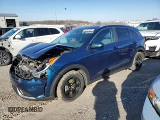 2017 Kia Niro FE with VIN KNDCB3LCXH5049218, listed as a Copart auction lot 43944865 with 115,160 mi miles and Salvage Title. Bid and sale history available at carsss.com. Image 1.