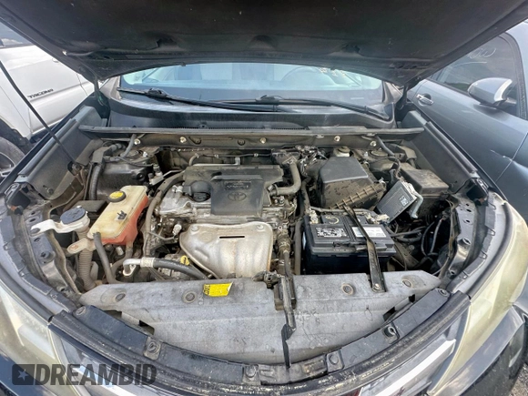 2013 Toyota RAV4 LE with VIN 2T3ZFREV2DW010111, listed as a Copart auction lot 65097295 with 263,515 mi miles and Clean title. Bid and sale history available at DreamBid. Image 7.