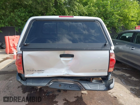 2005 Toyota Tacoma with VIN 5TELU42N45Z137094, listed as a IAAI auction lot 42585551 with 331,546 mi miles and . Bid and sale history available at DreamBid. Image 16.