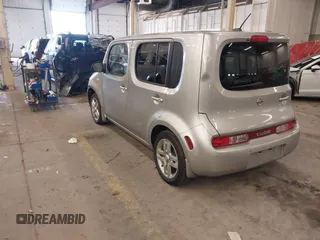 2009 Nissan Cube 1.8 SL with VIN JN8AZ28RX9T121918, listed as a IAAI auction lot 41517261 with 104,332 mi miles. Bid and sale history available at carsss.com. Image 3.
