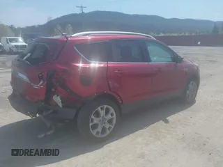 2015 Ford Escape Titanium with VIN 1FMCU9JX9FUB87463, listed as a IAAI auction lot 42059618 with 32,100 mi miles. Bid and sale history available at carsss.com. Image 4.