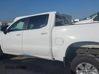 2025 Chevrolet Silverado 1500 LT with VIN 1GCPACED9SZ121665, listed as a IAAI auction lot 42086542 with 21,885 mi miles and . Bid and sale history available at DreamBid. Image 14.