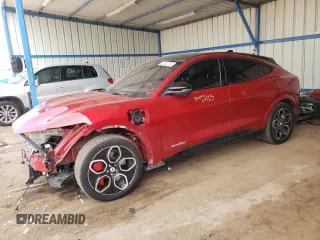 2023 Ford Mustang Mach-E GT z VIN 3FMTK4SE6PMA37791, wystawiony jako Copart lot #53682725 z przebiegiem 20 293 mil mil oraz Szkody całkowita. Historia ofert i sprzedaży dostępna na DreamBid. Obrazek 1.