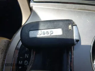 2017 Jeep Grand Cherokee Limited with VIN 1C4RJEBG2HC795168, listed as a IAAI auction lot 41859286 with 192,060 mi miles. Bid and sale history available at carsss.com. Image 11.