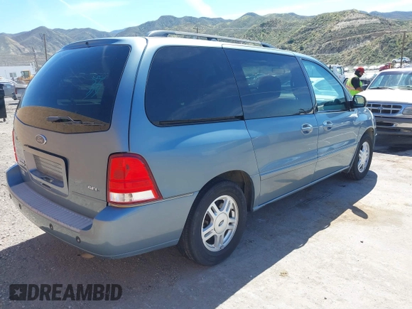 2004 Ford Freestar SEL z VIN 2FMDA52264BA43428, wystawiony jako IAAI lot #41872931 z przebiegiem 118 764 mil mil oraz . Historia ofert i sprzedaży dostępna na DreamBid. Obrazek 4.