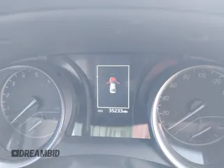 2023 Toyota Camry SE z VIN 4T1G11AK5PU095414, wystawiony jako IAAI lot #41729717 z przebiegiem 35 233 mil mil oraz . Historia ofert i sprzedaży dostępna na DreamBid. Obrazek 7.