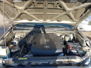 2005 Toyota Tacoma PreRunner with VIN 3TMKU72N55M003169, listed as a IAAI auction lot 41337937 with 142,474 mi miles. Bid and sale history available at carsss.com. Image 10.