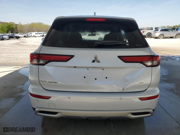 2024 Mitsubishi Outlander SE with VIN JA4J4VA8XRZ052037, listed as a Copart auction lot 52439595 with 24,153 mi miles and Salvage Title. Bid and sale history available at carsss.com. Image 6.
