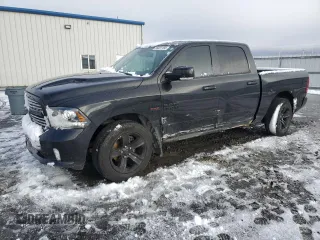 2015 Ram 1500 Sport z VIN 1C6RR7MT9FS780014, wystawiony jako Copart lot #86001184 z przebiegiem 106 162 mil mil oraz Szkoda całkowita • Salvage title. Historia ofert i sprzedaży dostępna na DreamBid. Obrazek 1.