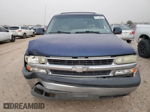 2002 Chevrolet Suburban LT with VIN 1GNEC16Z32J325173, listed as a Copart auction lot 47733995 with 285,589 mi miles and Salvage Title. Bid and sale history available at carsss.com. Image 5.